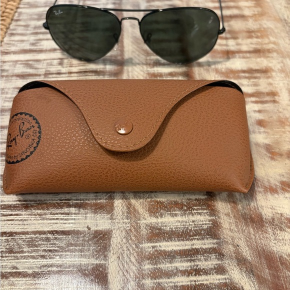Ray-Ban Sunglasses with Tan Case